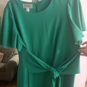 Donna Morgan 18W Plus Size Stretch Crepe Tie Front Dress